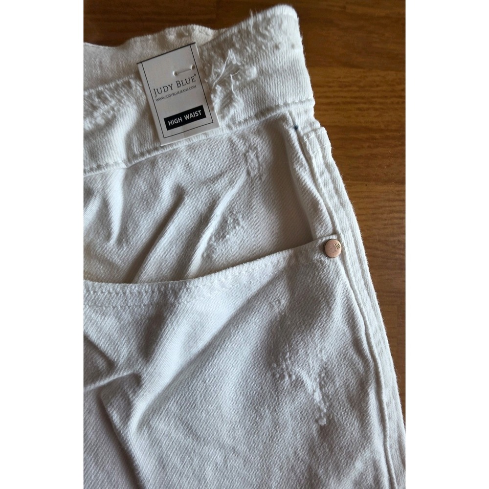 Judy Blue White Distressed High Waist Denim Shorts Rigid Front Stretch Back 1XL - Picture 3 of 11